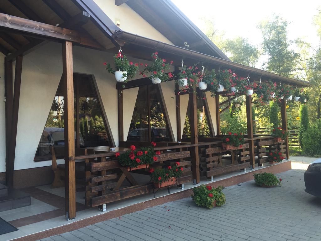 Roua Voronetului Hotel Gura Humorului Exterior foto